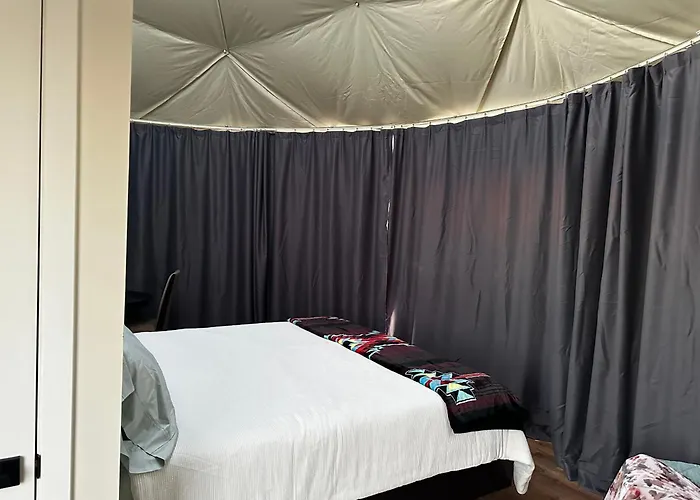 The Cowboy Glamping Dome * Willcox